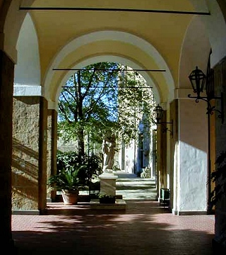 San Lodovico Courtyard